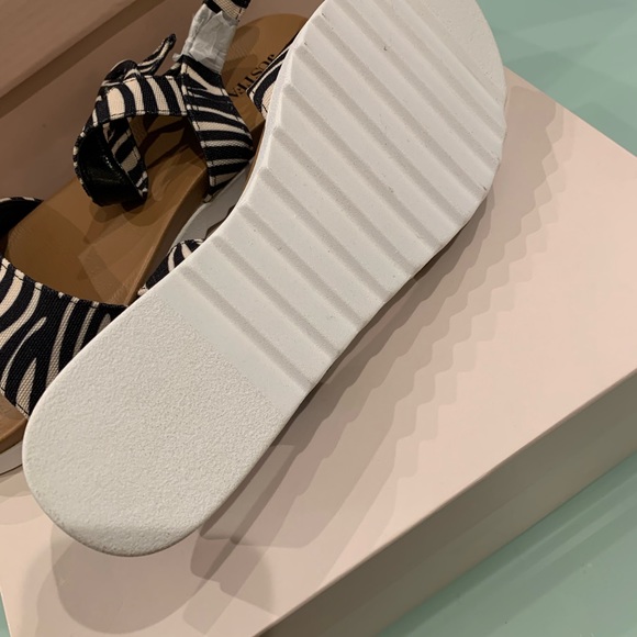 Justfab sandal - Picture 7 of 10